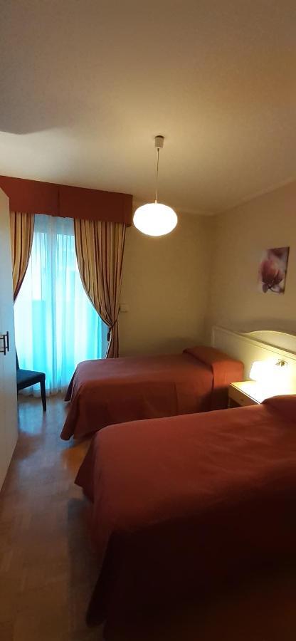 Appartamento Sestri Levante Al Mare Buitenkant foto